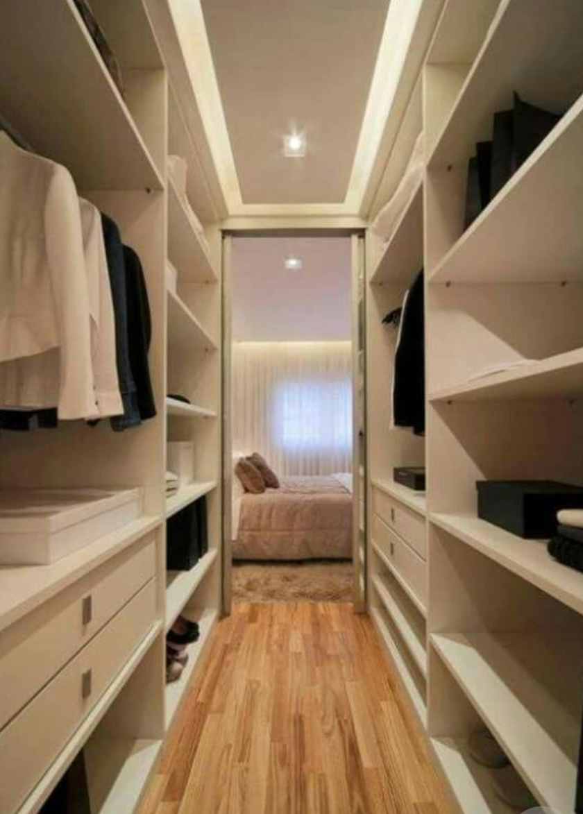 П-образная гардеробная комната в спальню Екатеринбург